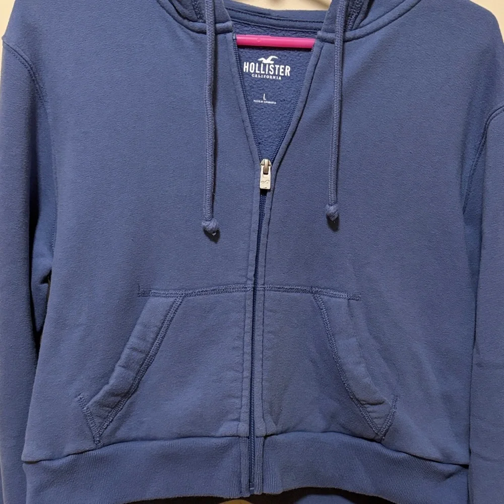 Hollister blue cropped hoodie - Picture 5 of 7